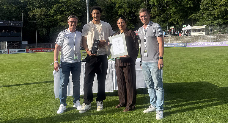 Vom Joker zum Senkrechtstarter: Benjamin Zank gewinnt Torjägerkanone im Bitburger-Pokal
