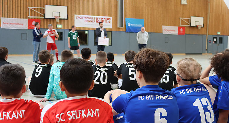 Kicken für krebskranke Kinder: D-Junioren-Cup 2024 im Fußball-Verband Mittelrhein