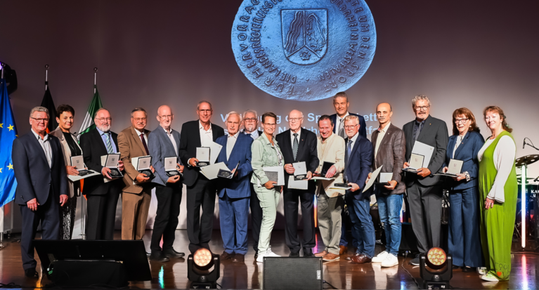 Land NRW: Rolf Thiel mit Sportplakette ausgezeichnet