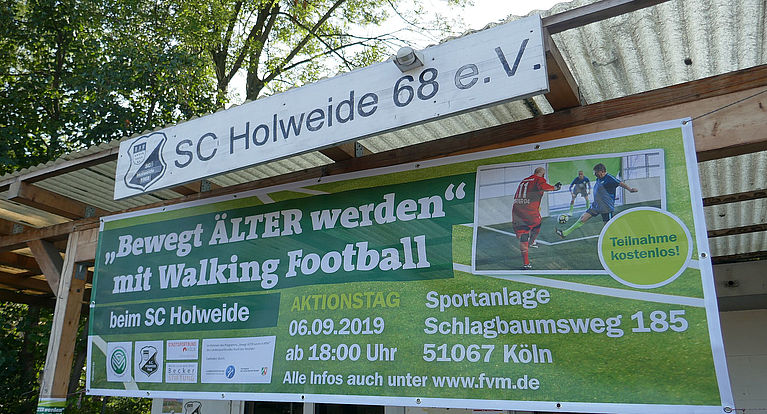 Walking-Football-Aktionstag beim SC Holweide