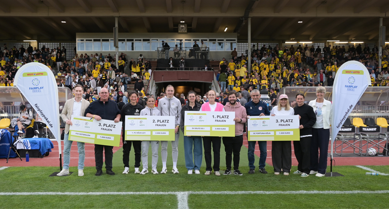 WestLotto Fairplay-Pokal der Frauen: Fairste Mannschaften aus NRW in Dortmund ausgezeichnet  