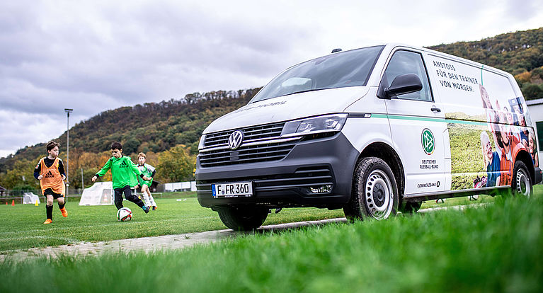 DFB-Mobil: Jetzt kostenlos buchen