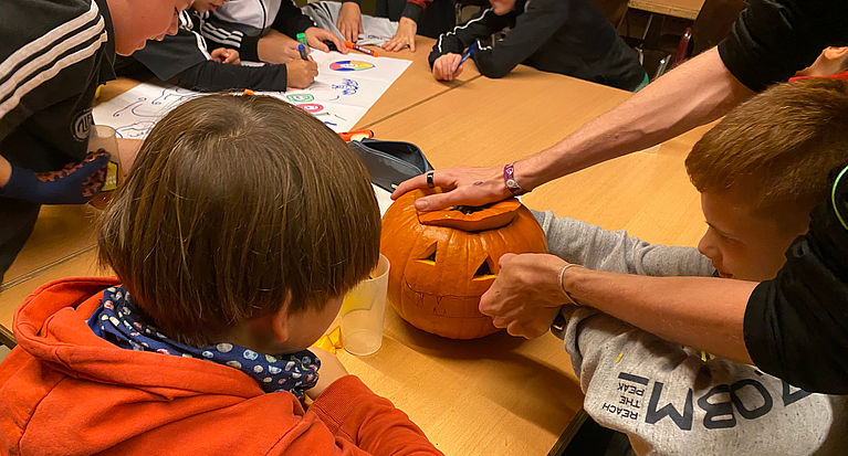 Freizeiten für Kinder & Jugendliche: Schulferien im Feriendorf am Eisenberg