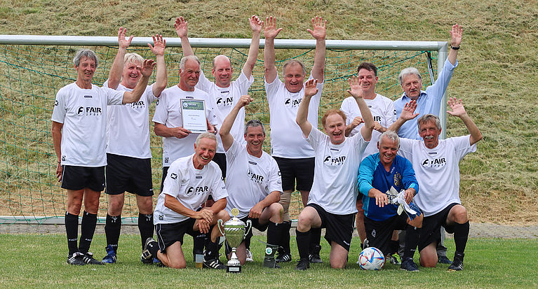 Ü-Wochenende in Hennef: Tolle Stimmung, toller Fußball