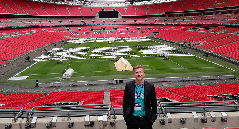Als Jugendbotschafter zur UEFA #EqualGame Konferenz nach London