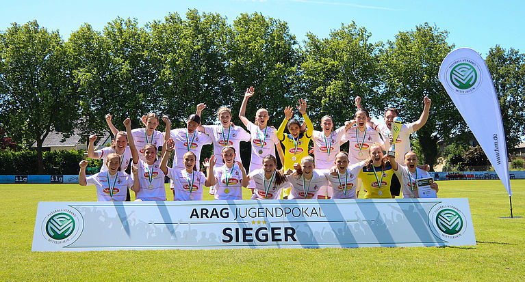 ARAG-Pokal der Juniorinnen: Titel für Leverkusen und Köln