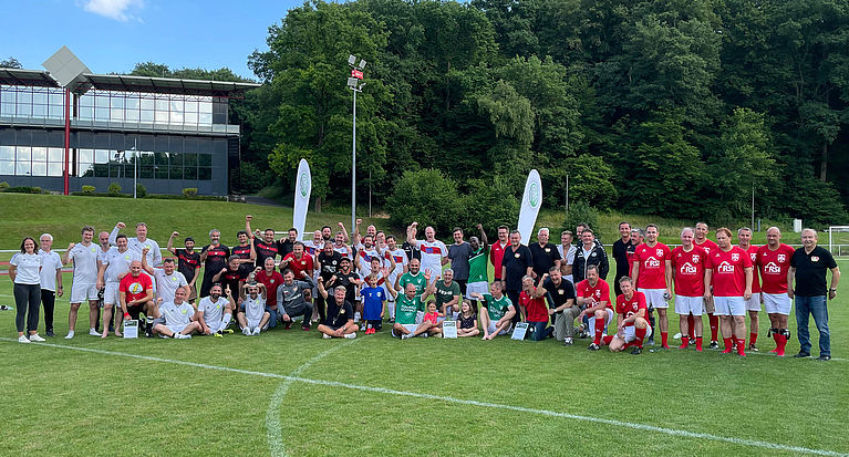 Ü40-Mittelrheinmeisterschaft: Bayer 04 Leverkusen triumphiert