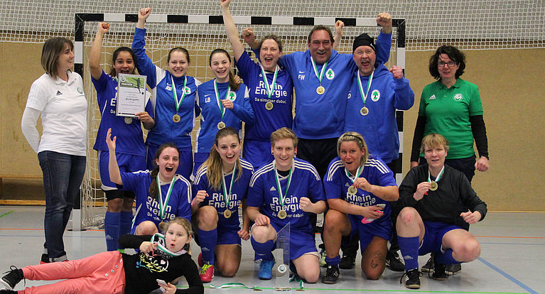 FVM-Hallenpokal der Frauen: Melanie Kolacki schießt Königsdorf zum Titel