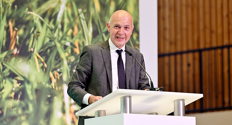 FVM-Präsident Bernd Neuendorf im Interview