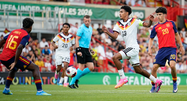 Fritz-Walter-Medaille: FVM-Talent Francis Onyeka erneut mit Gold ausgezeichnet
