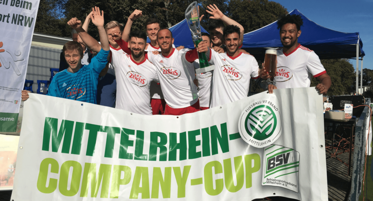 Kicken mit den Kollegen – Fußball im Betrieb ein Gewinn für alle