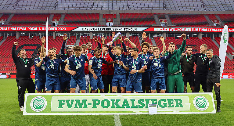 FVM-Pokal der A-Junioren: U19 des 1. FC Köln holt Pokal