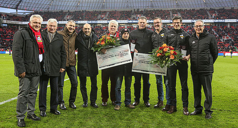 Bayer 04-Ehrenamtspreis: FC Hertha Bonn ausgezeichnet 
