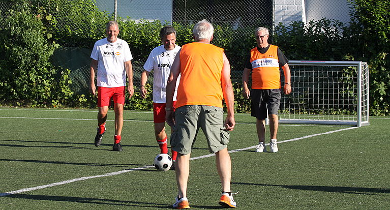 Erster Walking Football-Aktionstag: FVM stellt Trendsportart vor 
