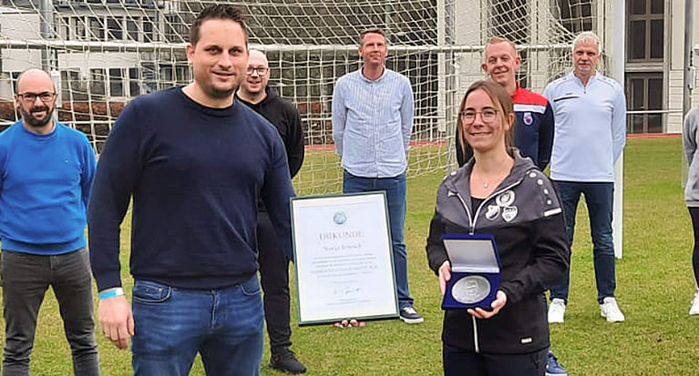 Svenja Schmidt erhielt Marko-Tillmann-Plakette