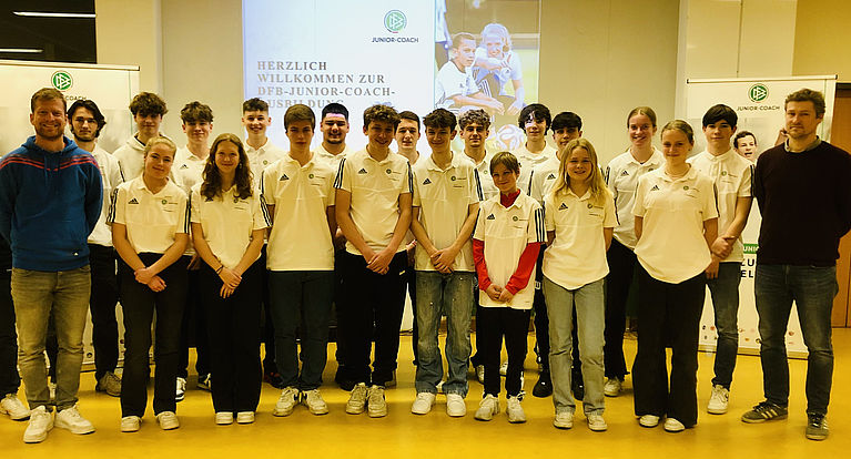 DFB-Junior-Coaches: 26 neue Trainer*innen in Rhein-Erft